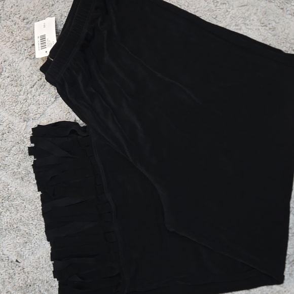 NWT! Chico's Black Crop Pant with Tassel! - Picture 5 of 5